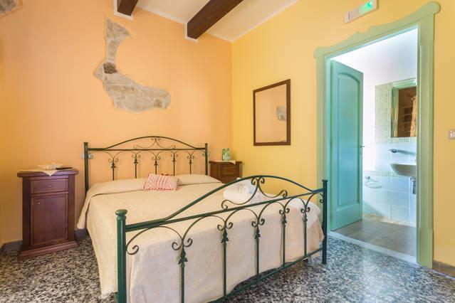 Madalen Guest House Bosa Luaran gambar